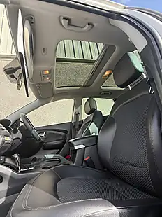 Used 2012 Hyundai IX35 Premium White - Interior and Exterior details 10