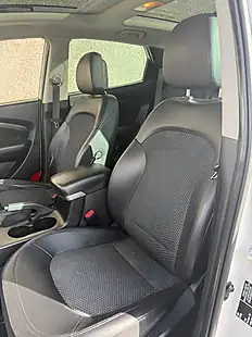 Used 2012 Hyundai IX35 Premium White - Interior and Exterior details 11