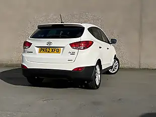 Used 2012 Hyundai IX35 Premium White - Interior and Exterior details 3