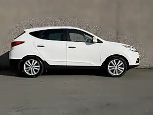 Used 2012 Hyundai IX35 Premium White - Interior and Exterior details 4
