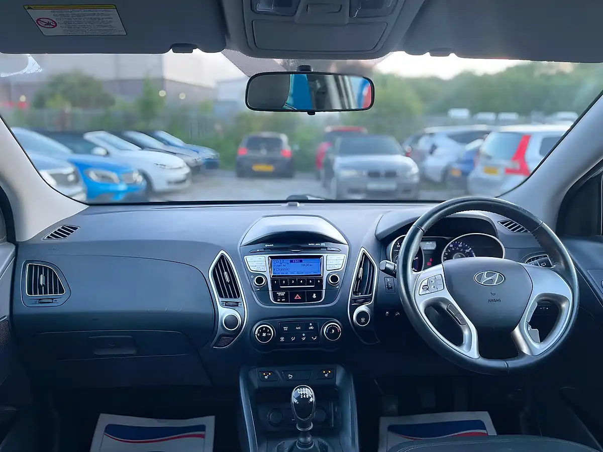 Used 2012 Hyundai ix35 Style Silver - Interior and Exterior details 14