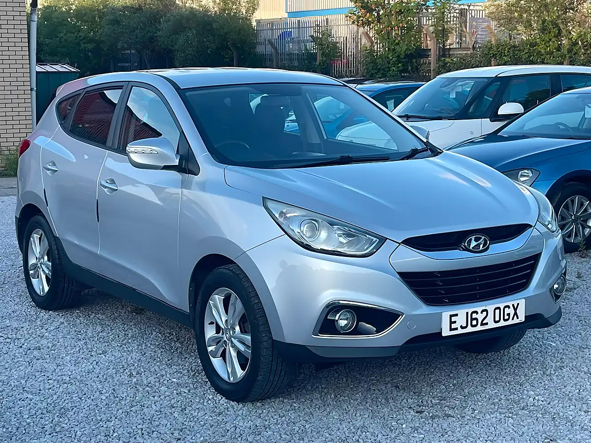 Used 2012 Hyundai ix35 Style Silver - Interior and Exterior details 3