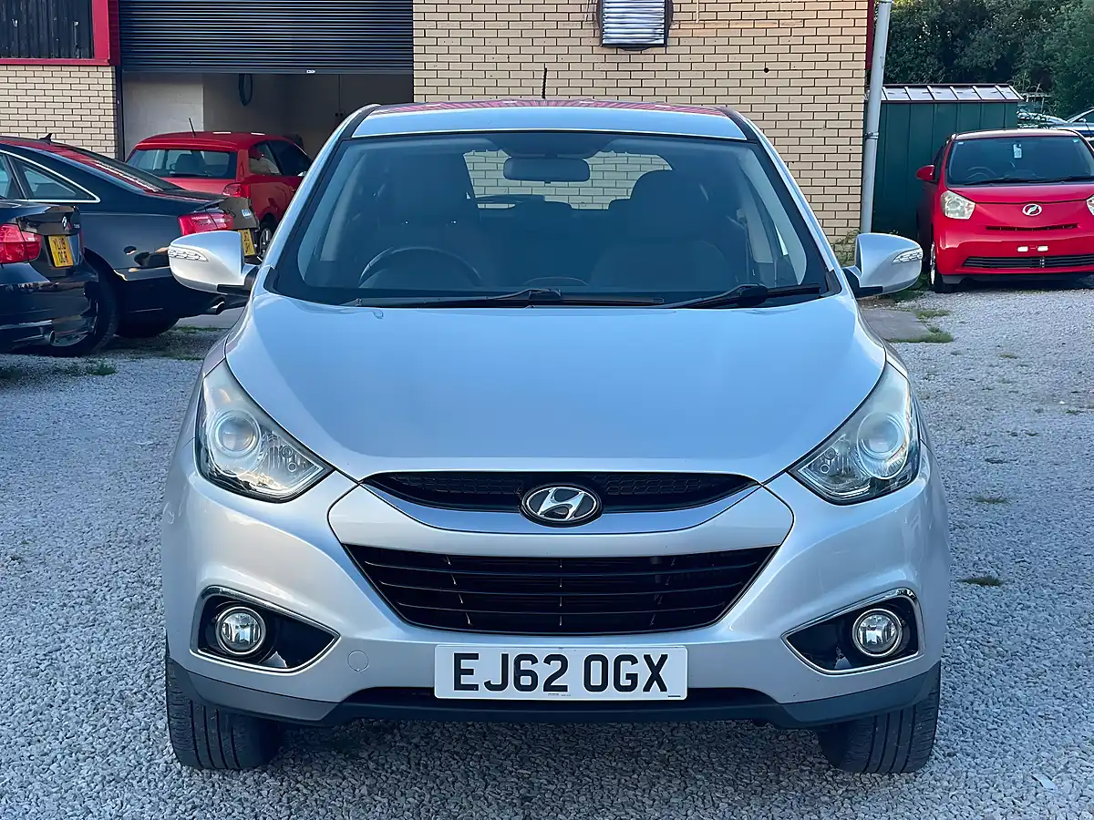 Used 2012 Hyundai ix35 Style Silver - Interior and Exterior details 4