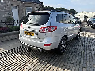 Used 2012 Hyundai Santa Fe Premium Silver - Interior and Exterior details 10