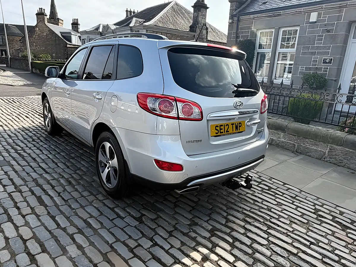 Used 2012 Hyundai Santa Fe Premium Silver - Interior and Exterior details 7