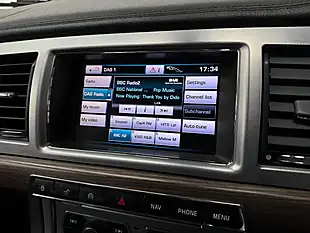 Used 2012 Jaguar Xf Luxury Auto Black - Interior and Exterior details 15