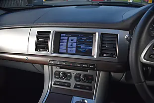 Used 2012 Jaguar Xf Luxury Crystal Blue - Interior and Exterior details 16