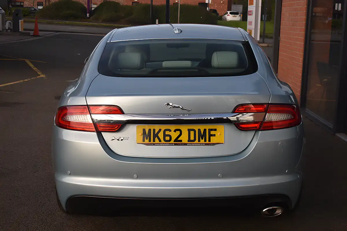 Used 2012 Jaguar Xf Luxury Crystal Blue - Interior and Exterior details 6