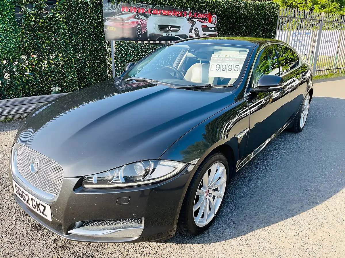 Used 2012 Jaguar Xf Luxury Grey - Interior and Exterior details 12