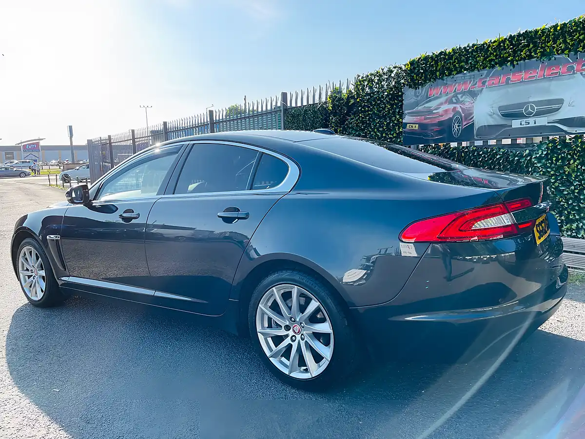 Used 2012 Jaguar Xf Luxury Grey - Interior and Exterior details 13