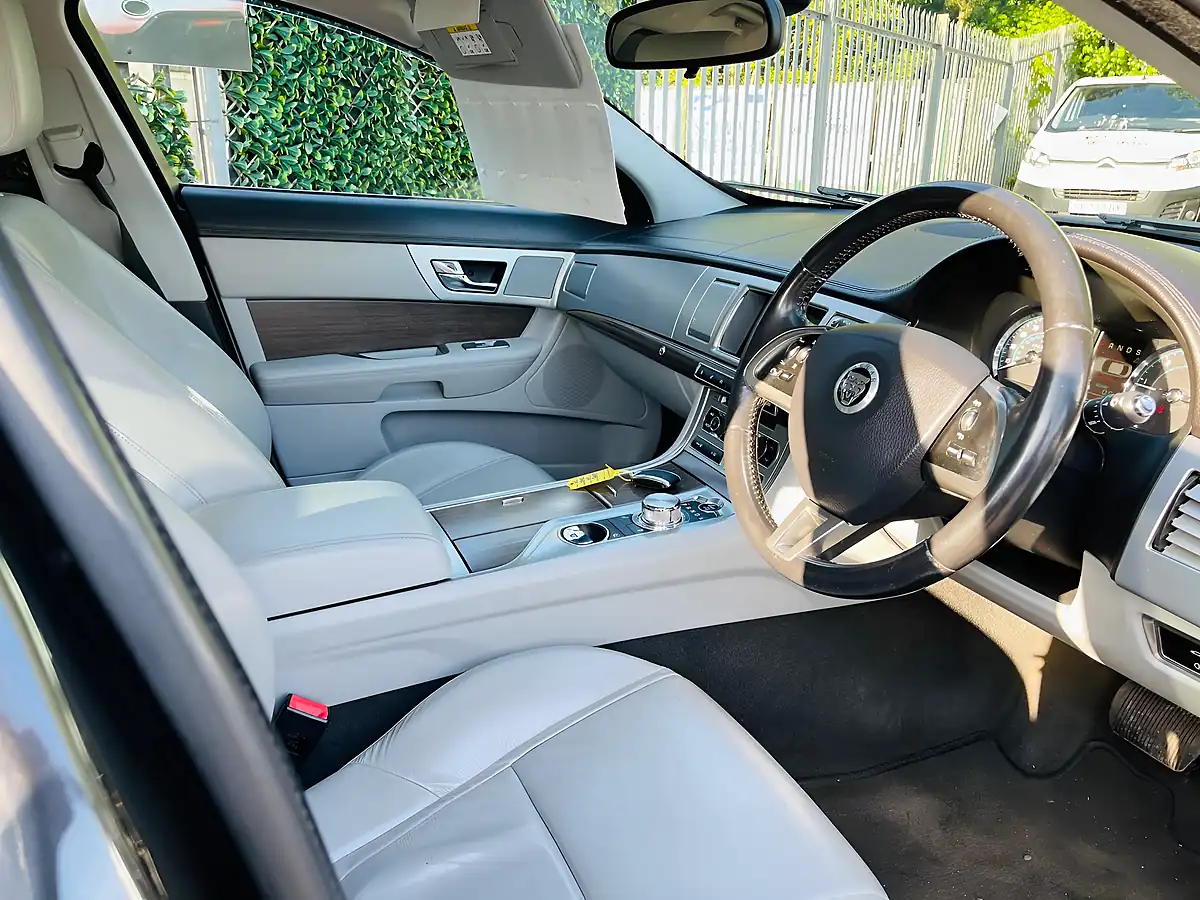 Used 2012 Jaguar Xf Luxury Grey - Interior and Exterior details 8