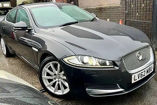 2012 Jaguar XF Luxury 2.2