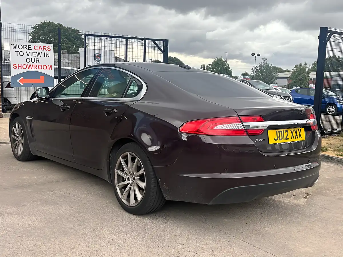 Used 2012 Jaguar Xf Luxury Red - Interior and Exterior details 5