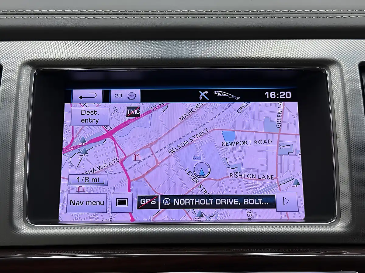Used 2012 Jaguar Xf Portfolio Black - Interior and Exterior details 15