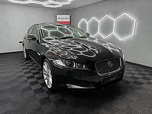 Used 2012 Jaguar Xf Portfolio Black - Interior and Exterior details 4
