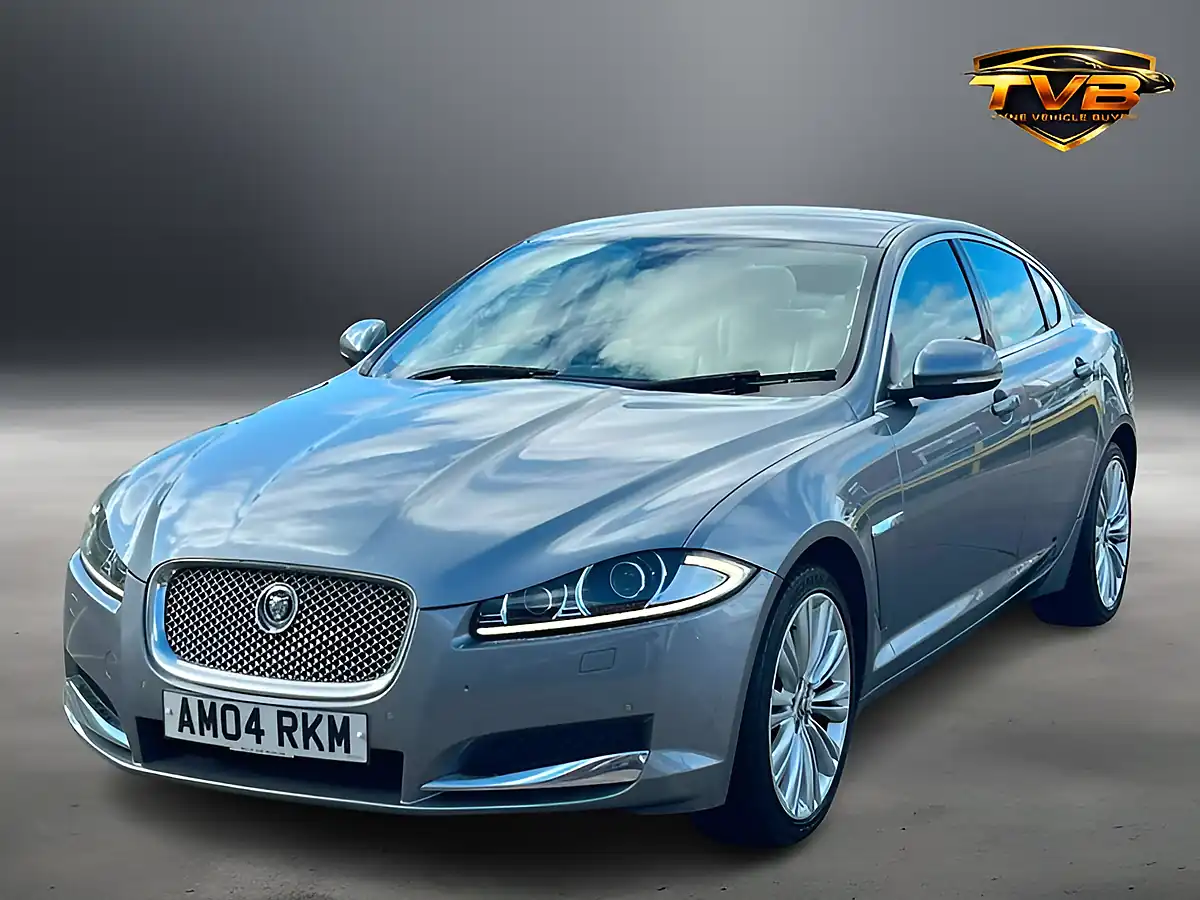 Used 2012 Jaguar Xf Portfolio Lunar Grey - Interior and Exterior details 3