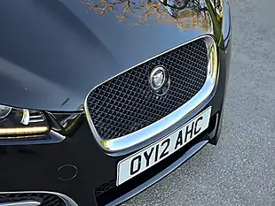 Used 2012 Jaguar Xf Premium Luxury Black - Interior and Exterior details 12