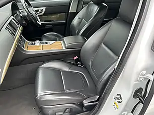 Used 2012 Jaguar Xf Premium Luxury White - Interior and Exterior details 12