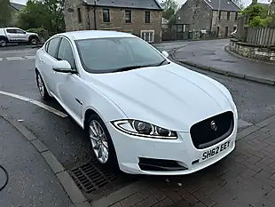 Used 2012 Jaguar Xf Premium Luxury White - Interior and Exterior details 4
