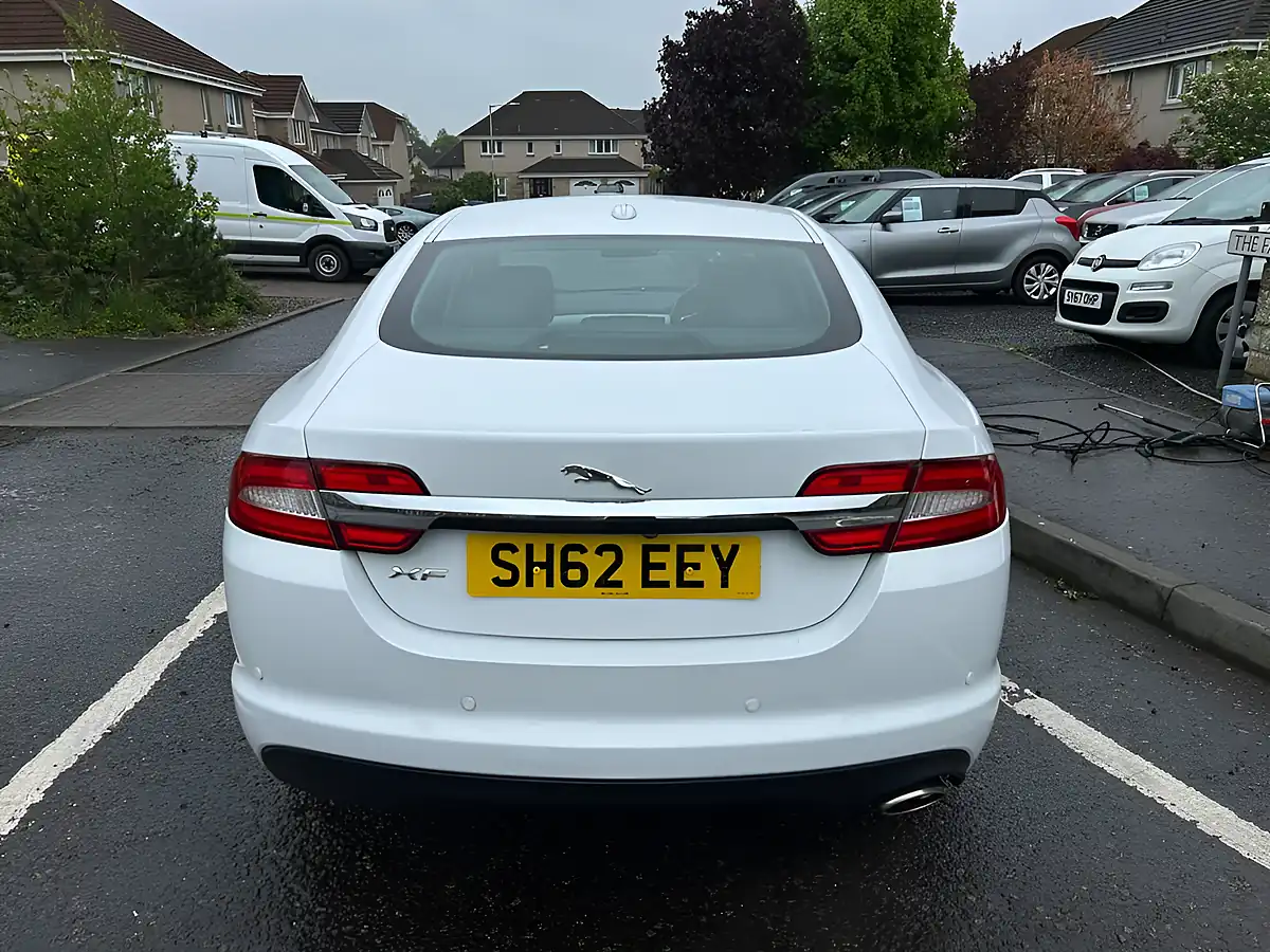 Used 2012 Jaguar Xf Premium Luxury White - Interior and Exterior details 7