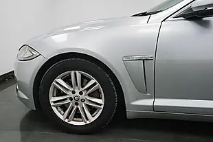 Used 2012 Jaguar Xf Se Business Silver - Interior and Exterior details 5