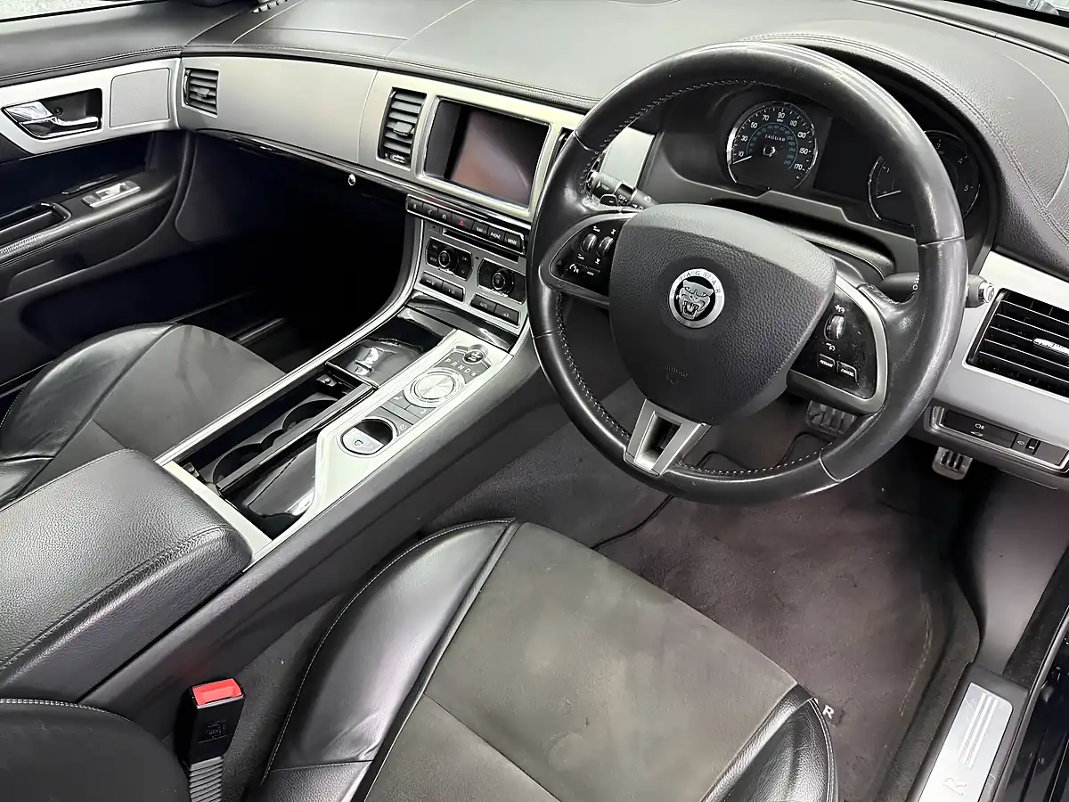 Used 2012 Jaguar Xf Sport Black - Interior and Exterior details 14