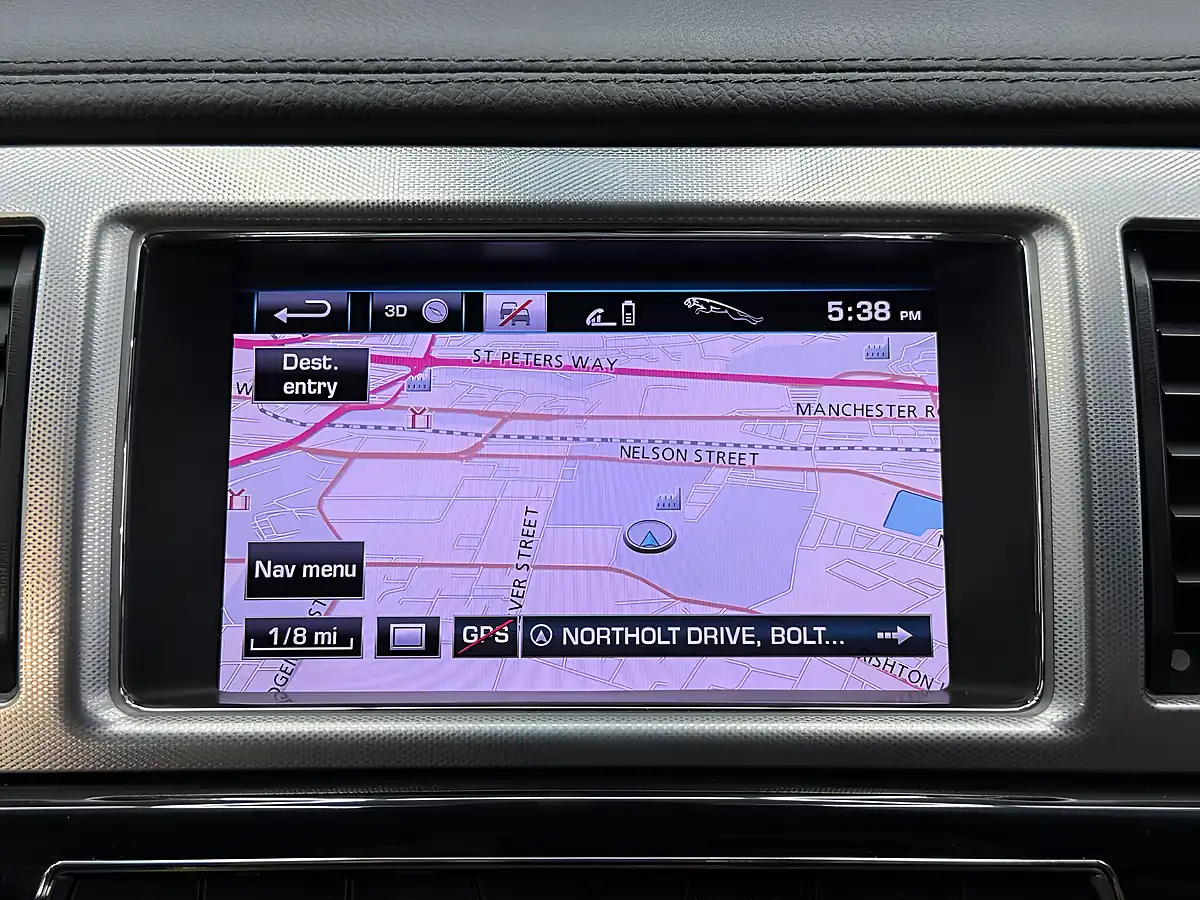 Used 2012 Jaguar Xf Sport Black - Interior and Exterior details 19