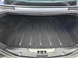 Used 2012 Jaguar Xj Portfolio Grey - Interior and Exterior details 16