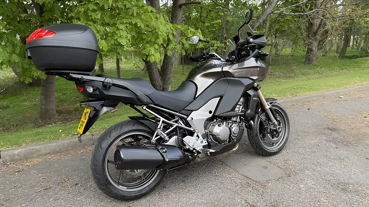 Used 2012 Kawasaki Versys Grey - Interior and Exterior details 4