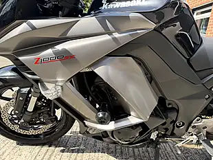 Used 2012 Kawasaki Z1000 Sx Black - Interior and Exterior details 13