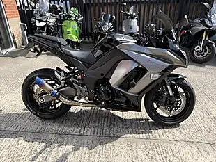 Used 2012 Kawasaki Z1000 Sx Black - Interior and Exterior details 2