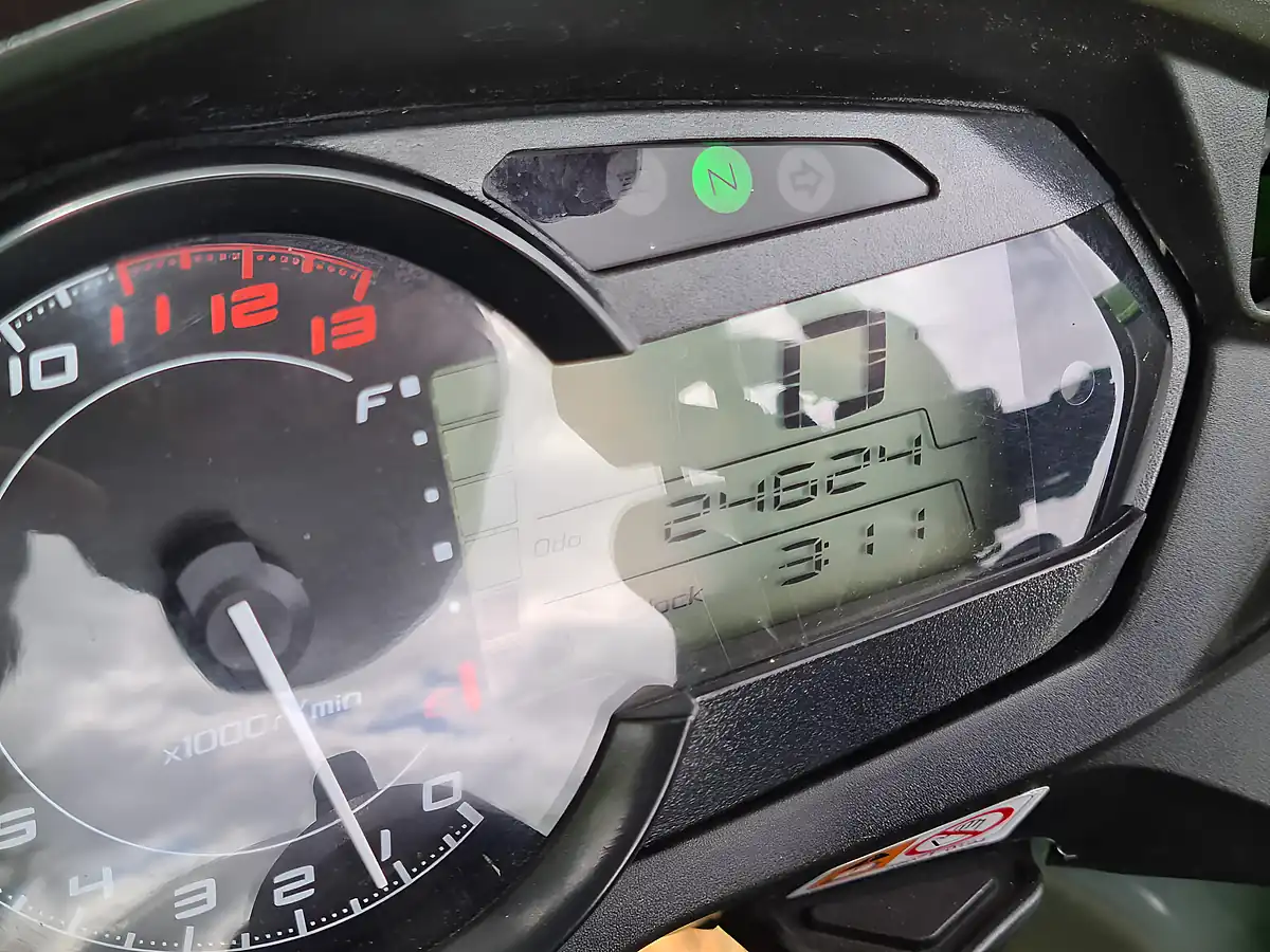 Used 2012 Kawasaki Z1000SX Sx Green - Interior and Exterior details 19