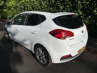 Used 2012 Kia Ceed 4 Tech White - Interior and Exterior details 11