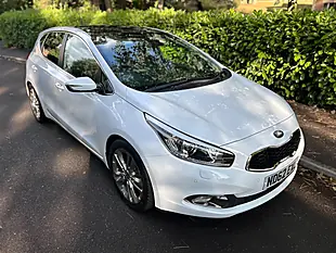 Used 2012 Kia Ceed 4 Tech White - Interior and Exterior details 6