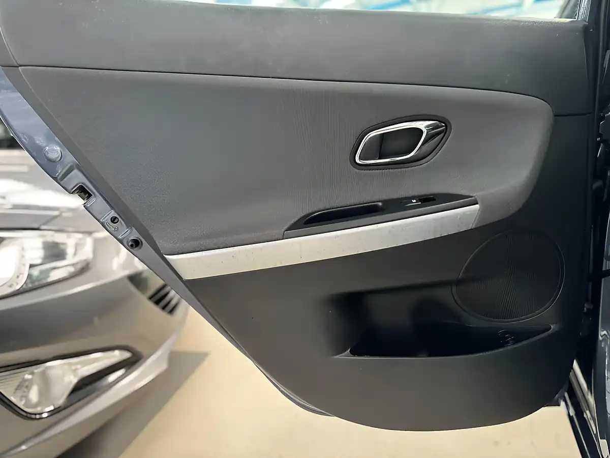 Used 2012 Kia Ceed Ecodynamics 2 Blue - Interior and Exterior details 17
