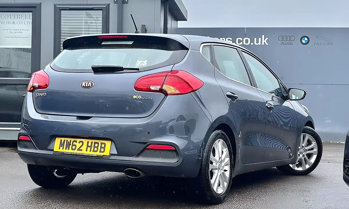 Used 2012 Kia Ceed Ecodynamics 2 Blue - Interior and Exterior details 10