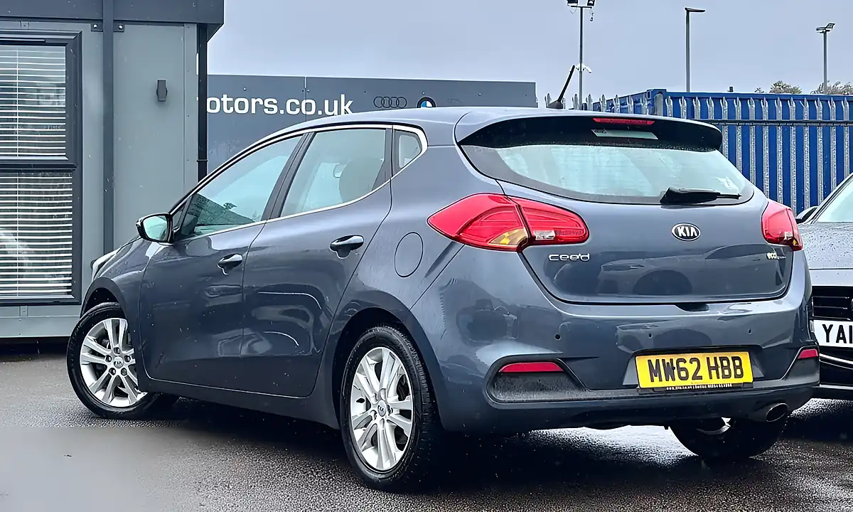 Used 2012 Kia Ceed Ecodynamics 2 Blue - Interior and Exterior details 11