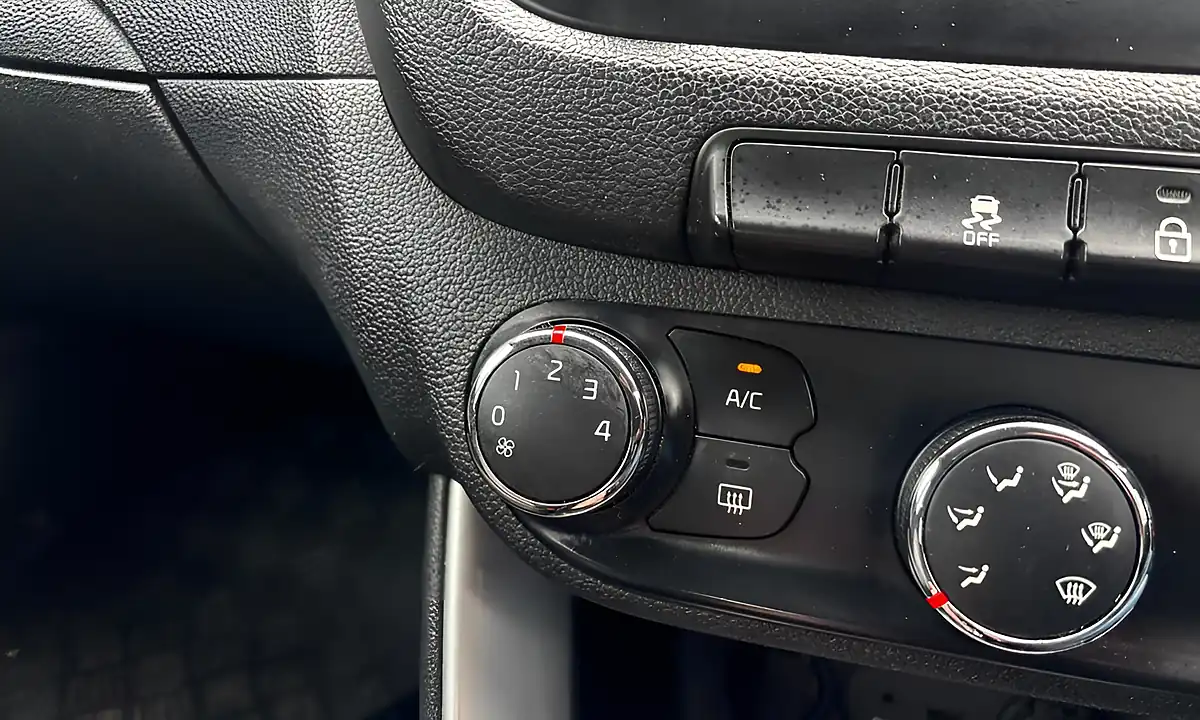 Used 2012 Kia Ceed Ecodynamics 2 Blue - Interior and Exterior details 9