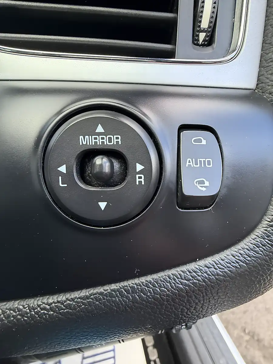 Used 2012 Kia Ceed Ecodynamics 2 Silver - Interior and Exterior details 17