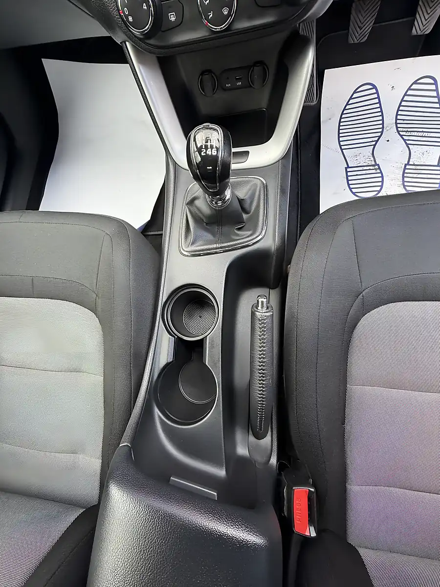 Used 2012 Kia Ceed Ecodynamics 2 Silver - Interior and Exterior details 18