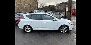 Used 2012 Kia Ceed White - Interior and Exterior details 3