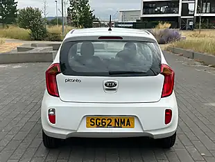 Used 2012 Kia Picanto 1 White - Interior and Exterior details 4