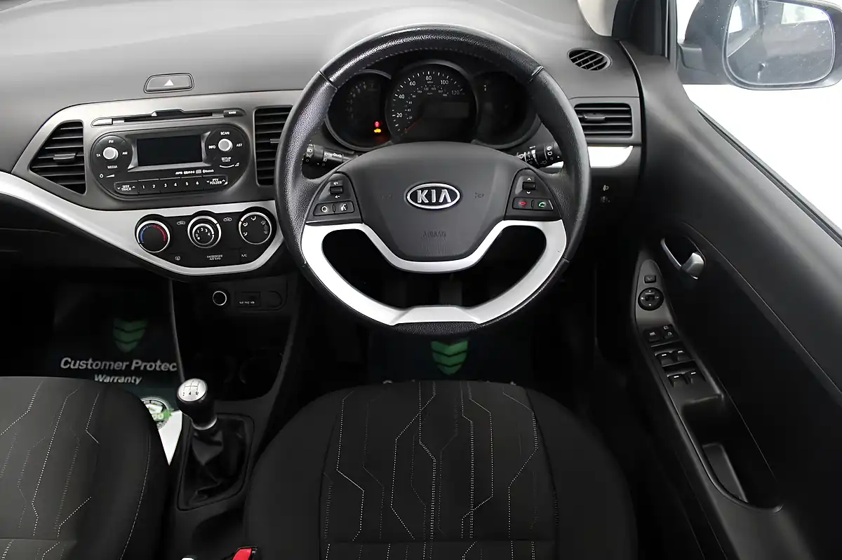 Used 2012 Kia Picanto 2 Black - Interior and Exterior details 16