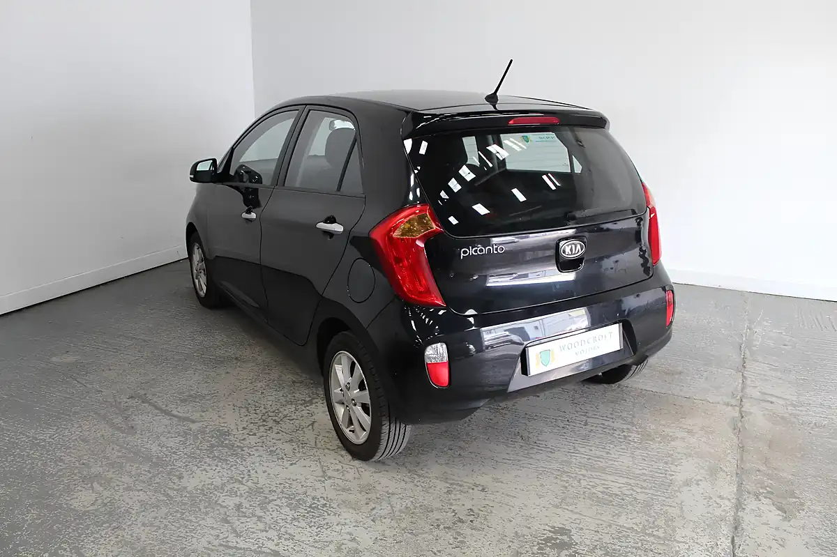 Used 2012 Kia Picanto 2 Black - Interior and Exterior details 5