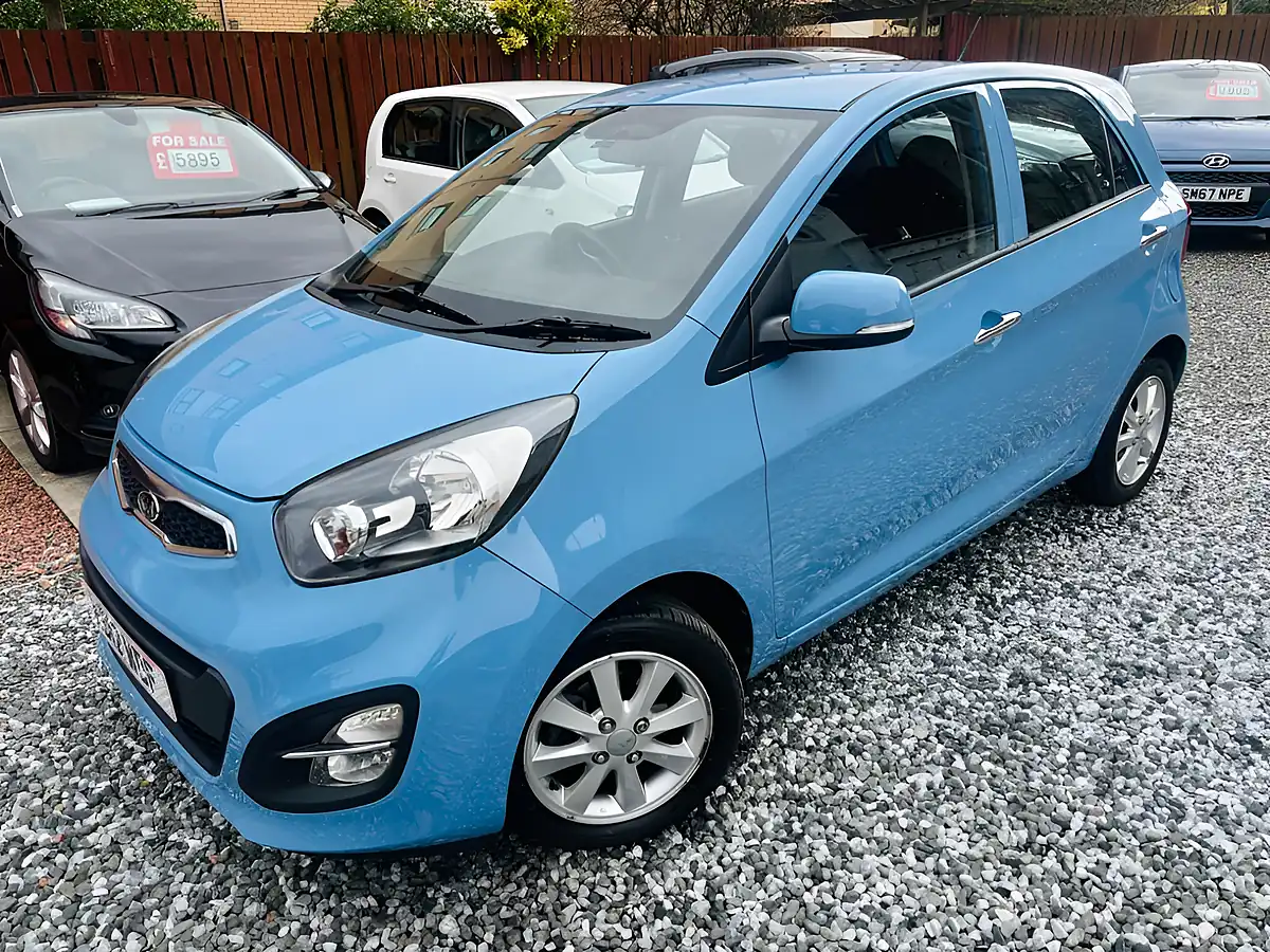Used 2012 Kia Picanto 2 Blue - Interior and Exterior details 2
