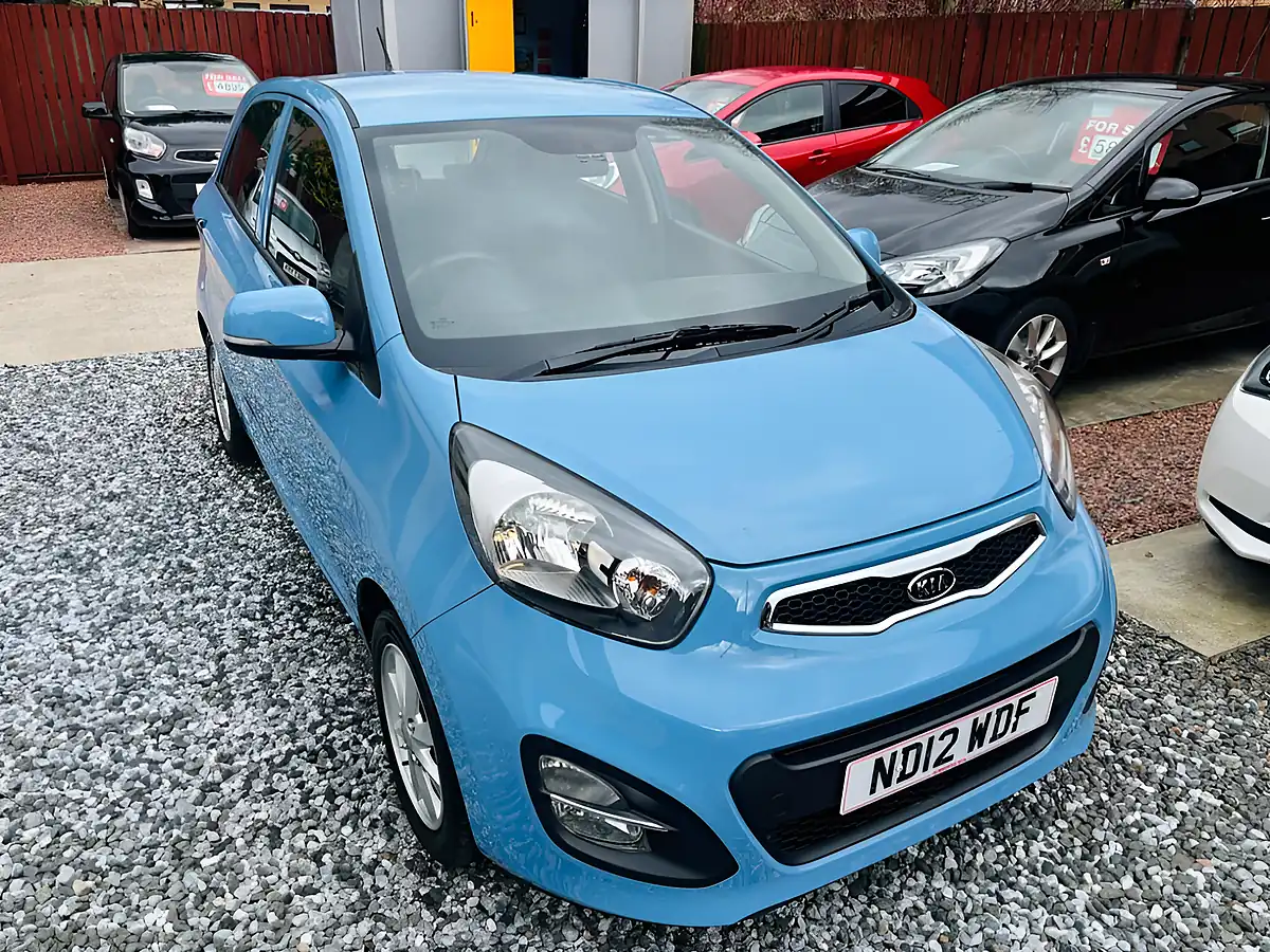 Used 2012 Kia Picanto 2 Blue - Interior and Exterior details 7
