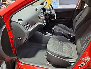 Used 2012 Kia Picanto 2 Red - Interior and Exterior details 8
