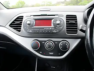 Used 2012 Kia Picanto 2 Silver - Interior and Exterior details 9