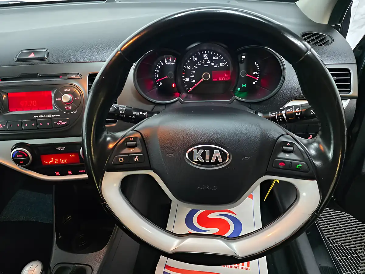 Used 2012 Kia Picanto 3 Black - Interior and Exterior details 11