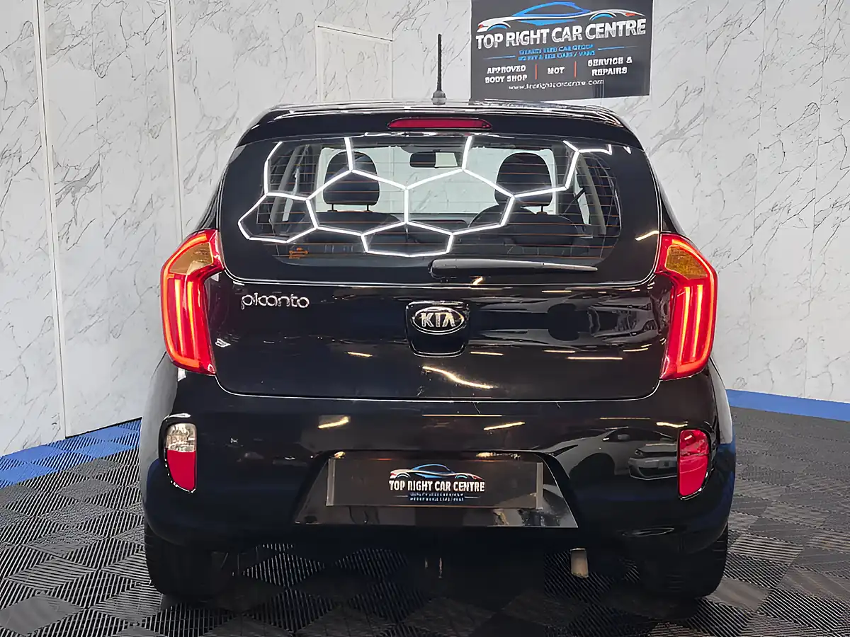 Used 2012 Kia Picanto 3 Black - Interior and Exterior details 6